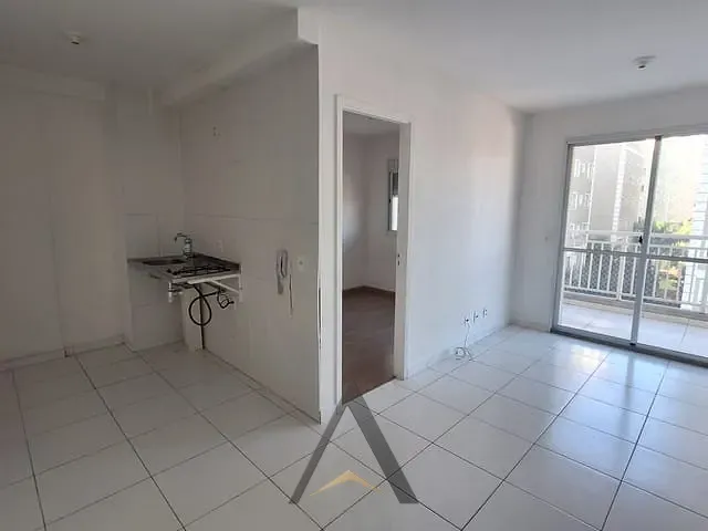Apartamento 2 quartos e 1 banheiro, à venda, no bairro Jardim Santa Terezinha em São Paulo