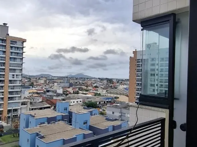 Apartamento 2 quartos e 1 banheiro, à venda, no bairro São João em Itajaí