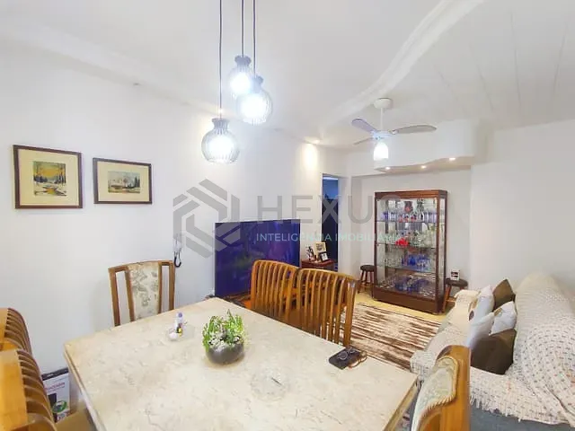 Apartamento 2 quartos e 2 banheiros, à venda, no bairro Jardim Astúrias em Guarujá