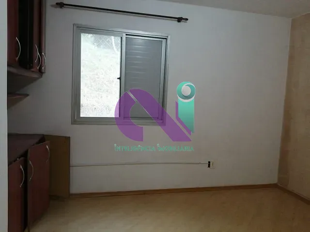 Apartamento 2 quartos e 1 banheiro, à venda, no bairro São Pedro em Osasco