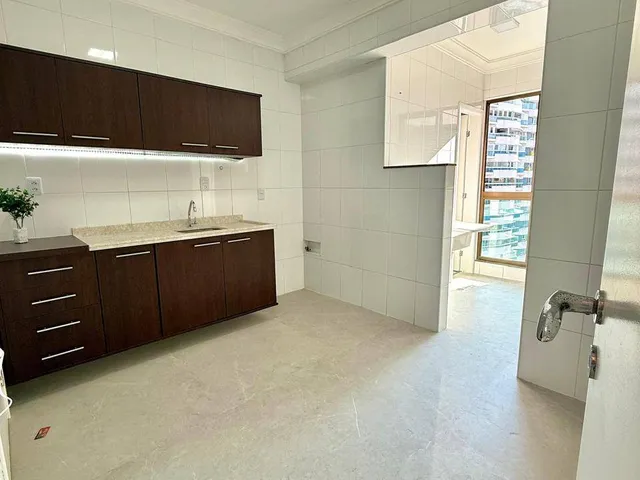 Apartamento 3 quartos e 3 banheiros, à venda, no bairro Jardins em Aracaju
