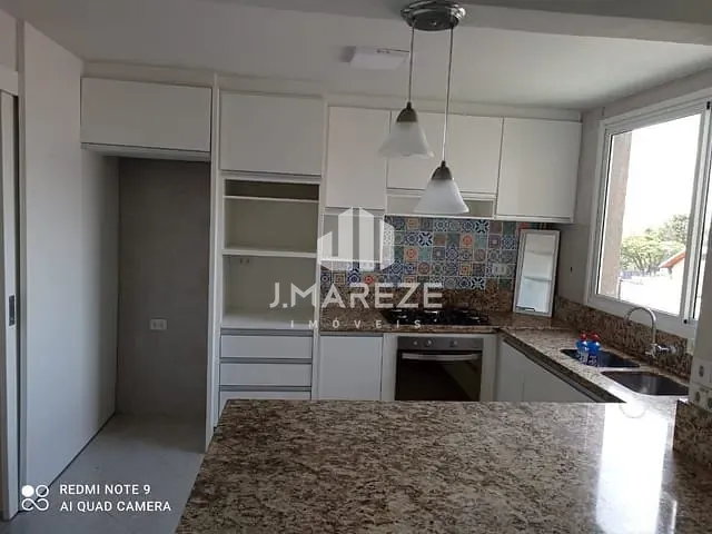 Apartamento 3 quartos e 2 banheiros, para alugar, no bairro Centro em Apucarana