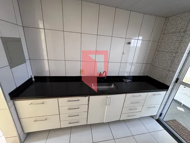 Apartamento 3 quartos e 2 banheiros, para alugar, no bairro Caiçaras em Belo Horizonte