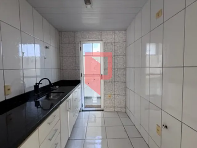 Apartamento 3 quartos e 2 banheiros, para alugar, no bairro Caiçaras em Belo Horizonte