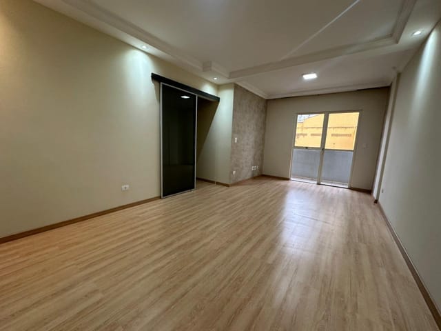 Foto do Apartamento - Ed. Carnaúba - Apartamento à venda com 3 dormitórios (1 suíte), 1 vaga, 78m² - Centro, Londrina, PR | Premier Imóveis