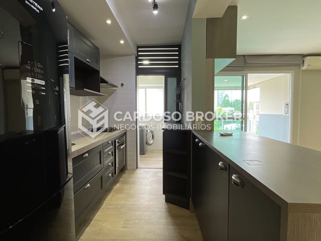 Apartamento com 75m² 2 quartos e 2 banheiros, para alugar, no bairro Dezoito do Forte Empresarial/Alphaville. em Barueri