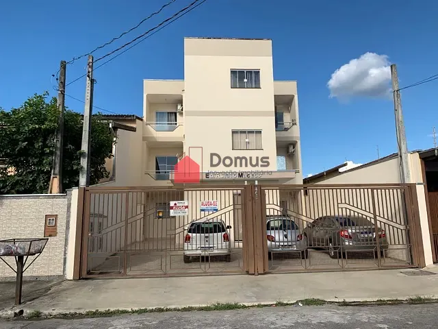 Apartamento 2 quartos e 2 banheiros, para alugar, no bairro Alto do Cardoso em Pindamonhangaba