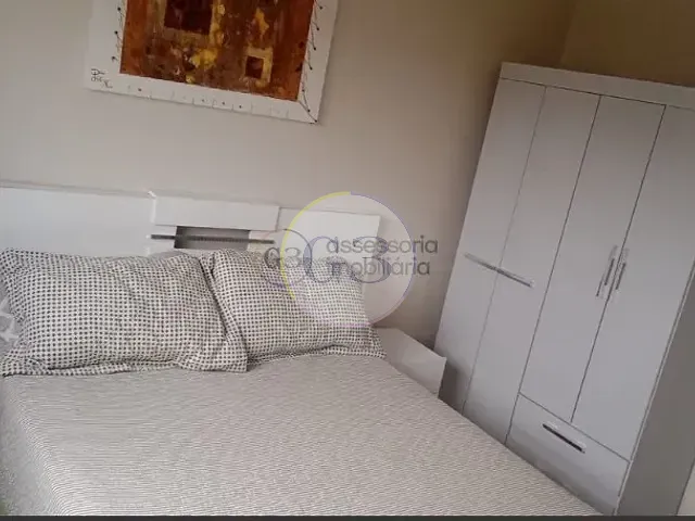 Apartamento 2 quartos e 1 banheiro, para alugar, no bairro Centro em Pelotas