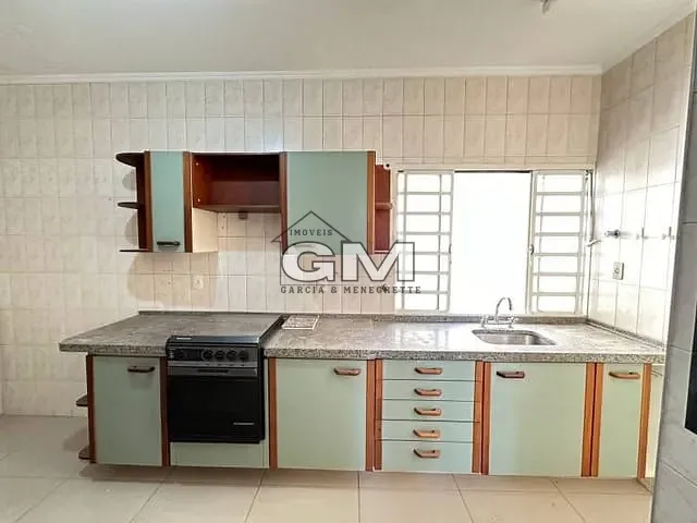 Apartamento 2 quartos e 1 banheiro, à venda, no bairro Jardim Antártica em Ribeirão Preto
