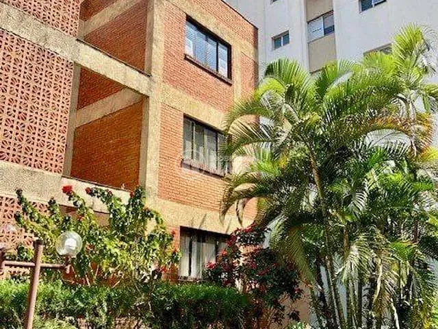 Apartamento com 86m² 2 quartos e 1 banheiro, à venda, no bairro Centro em Londrina