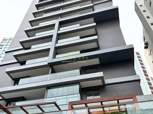 Apartamento 1 quarto e 1 banheiro, à venda, no bairro Barra em Salvador