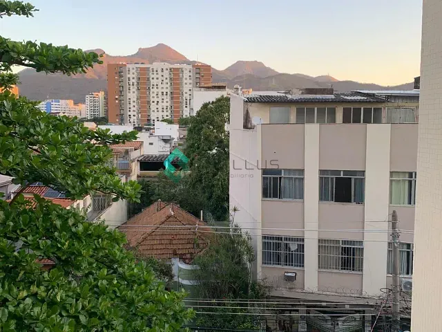 Apartamento 2 quartos e 2 banheiros, para alugar, no bairro Méier em Rio de Janeiro