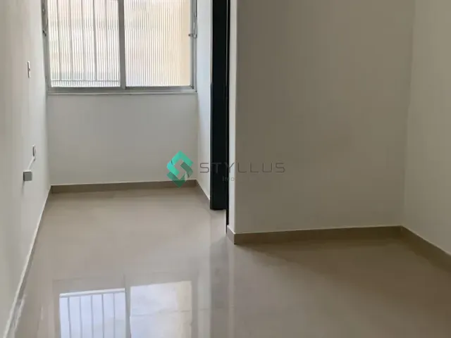 Apartamento 2 quartos e 2 banheiros, para alugar, no bairro Méier em Rio de Janeiro