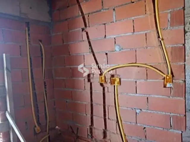 Apartamento com 42m² 2 quartos e 2 banheiros, à venda, no bairro Centro em Três Rios
