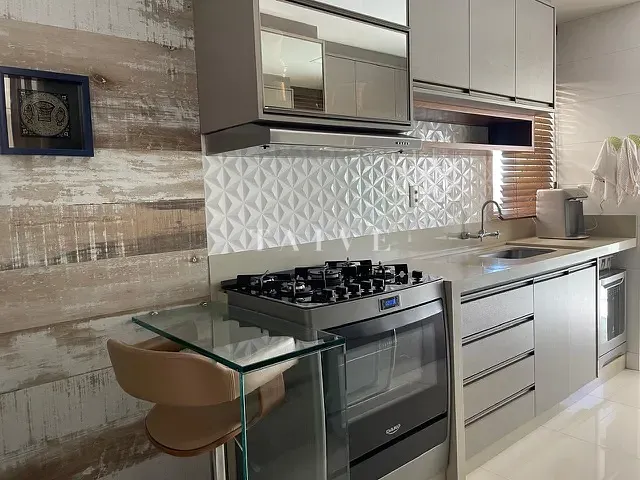 Apartamento 3 quartos e 2 banheiros, à venda, no bairro Centro em Londrina