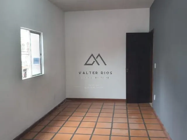 Apartamento 2 quartos e 1 banheiro, para alugar, no bairro São Francisco em Ilhéus