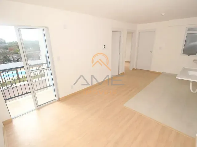 Apartamento 2 quartos e 1 banheiro, à venda, no bairro Três Vendas em Pelotas