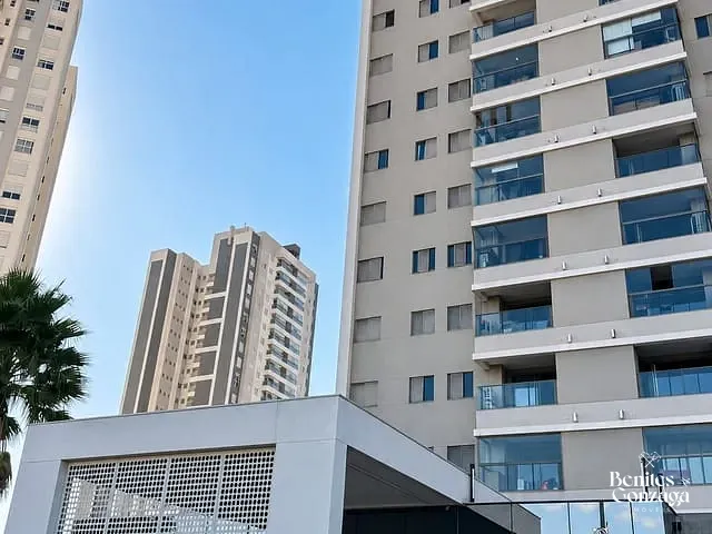 Apartamento com 148m² 3 quartos e 2 banheiros, à venda, no bairro Zona 08 em Maringá
