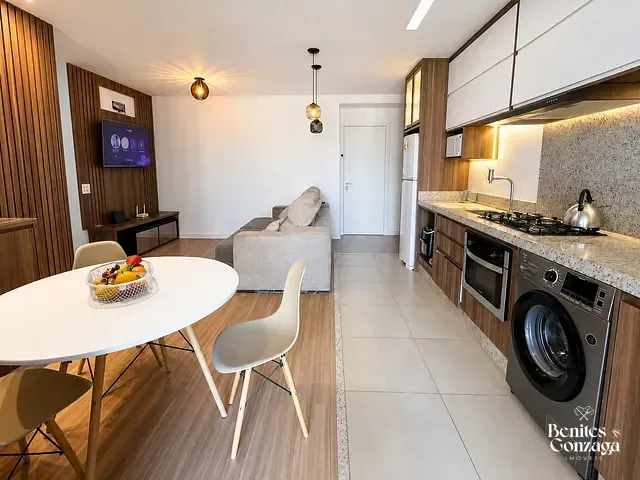 Apartamento com 148m² 3 quartos e 2 banheiros, à venda, no bairro Zona 08 em Maringá