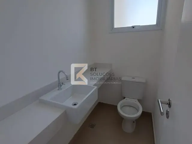 Apartamento 2 quartos e 2 banheiros, à venda, no bairro Vila Homero em Indaiatuba