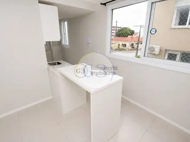 Apartamento 2 quartos e 1 banheiro, para alugar, no bairro Centro em Pelotas