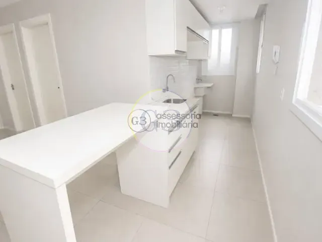 Apartamento 2 quartos e 1 banheiro, para alugar, no bairro Centro em Pelotas