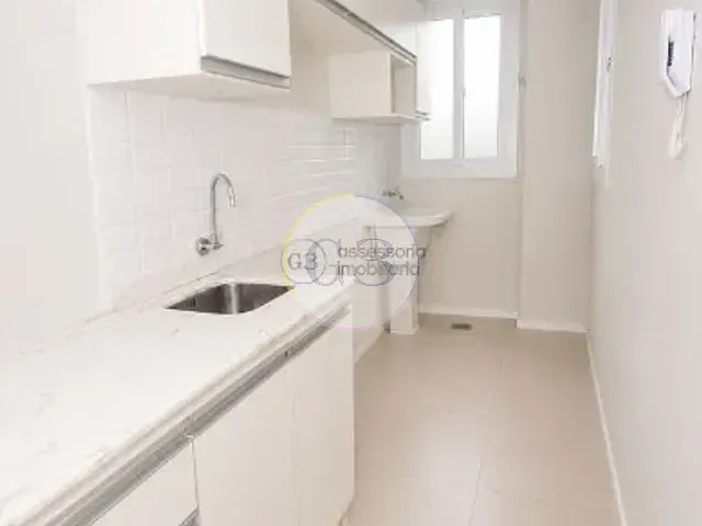 Apartamento 2 quartos e 1 banheiro, para alugar, no bairro Centro em Pelotas