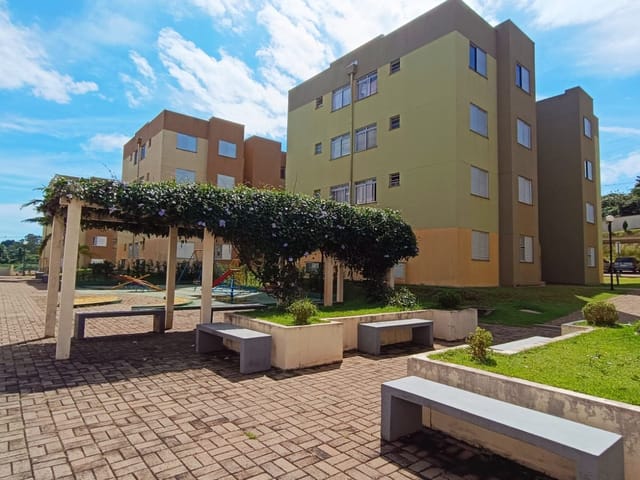 Apartamento 2 quartos e 1 banheiro, à venda, no bairro Jardim Monte Carlo em Rolândia