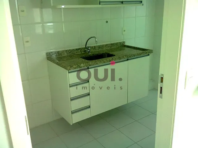 Apartamento 1 quarto e 2 banheiros, à venda, no bairro Vila Madalena em São Paulo