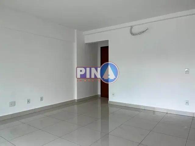 Apartamento com 104m² 3 quartos e 3 banheiros, para alugar, no bairro Setor Bueno em Goiânia