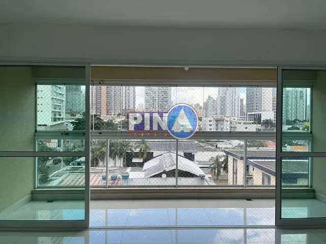 Apartamento com 104m² 3 quartos e 3 banheiros, para alugar, no bairro Setor Bueno em Goiânia