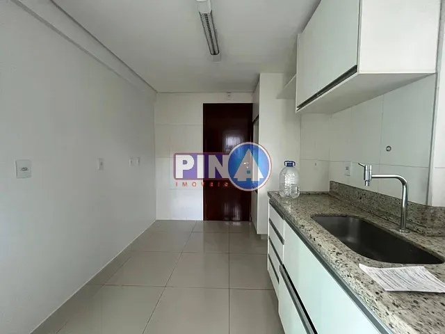Apartamento com 104m² 3 quartos e 3 banheiros, para alugar, no bairro Setor Bueno em Goiânia