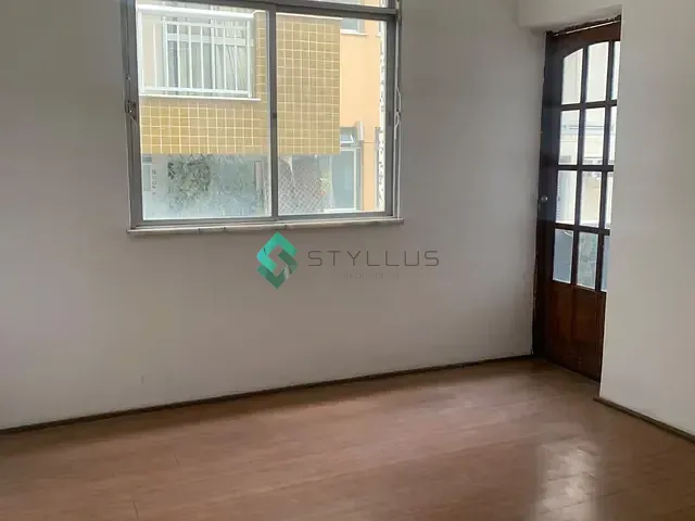 Apartamento 2 quartos e 1 banheiro, para alugar, no bairro Méier em Rio de Janeiro