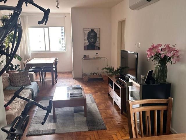 Apartamento 2 quartos e 2 banheiros, para alugar, no bairro Vila Olímpia em São Paulo