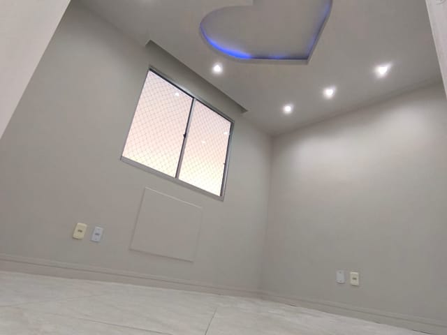 Apartamento 2 quartos e 1 banheiro, à venda, no bairro Campo Grande em Rio de Janeiro