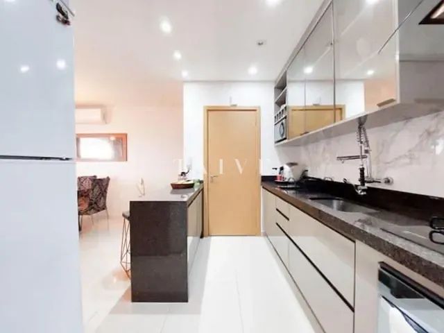 Apartamento com 178m² 3 quartos e 2 banheiros, à venda, no bairro Gleba Fazenda Palhano em Londrina