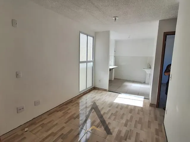 Apartamento 2 quartos e 1 banheiro, à venda, no bairro Chácara Nova Suzano em Suzano