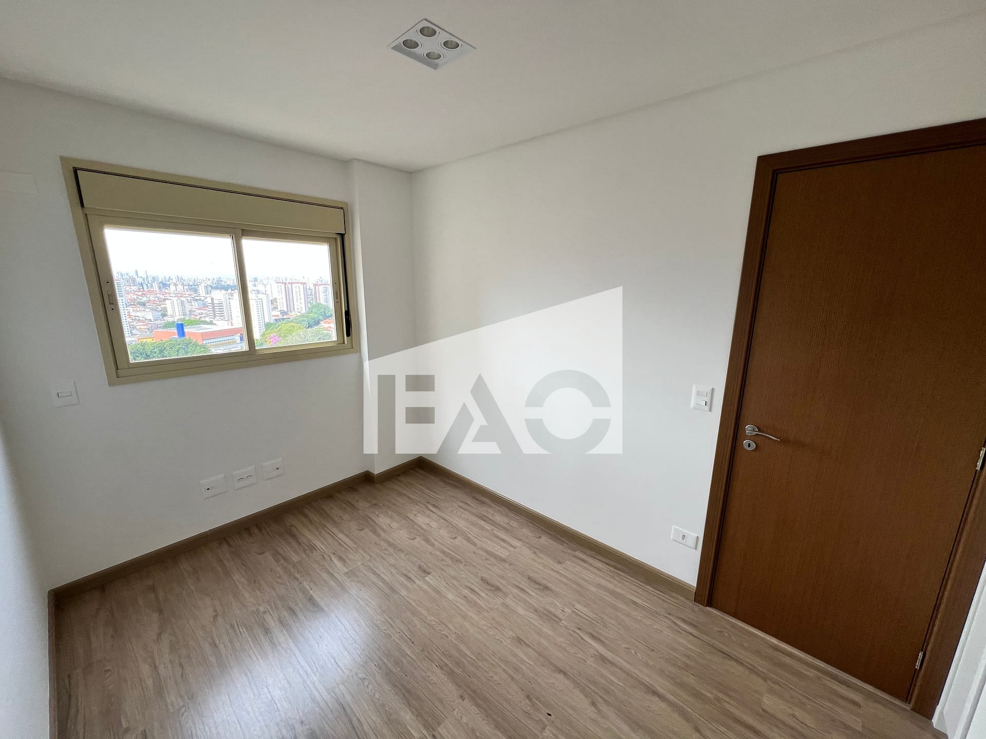 Apartamento para alugar com 2 quartos, 74m² - Foto 13