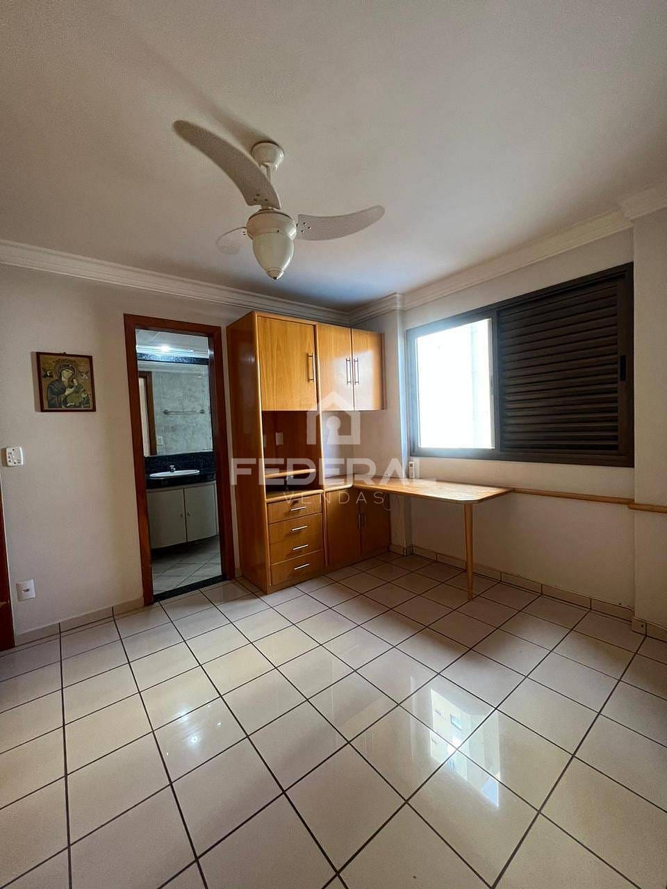 Apartamento à venda com 3 quartos, 134m² - Foto 12