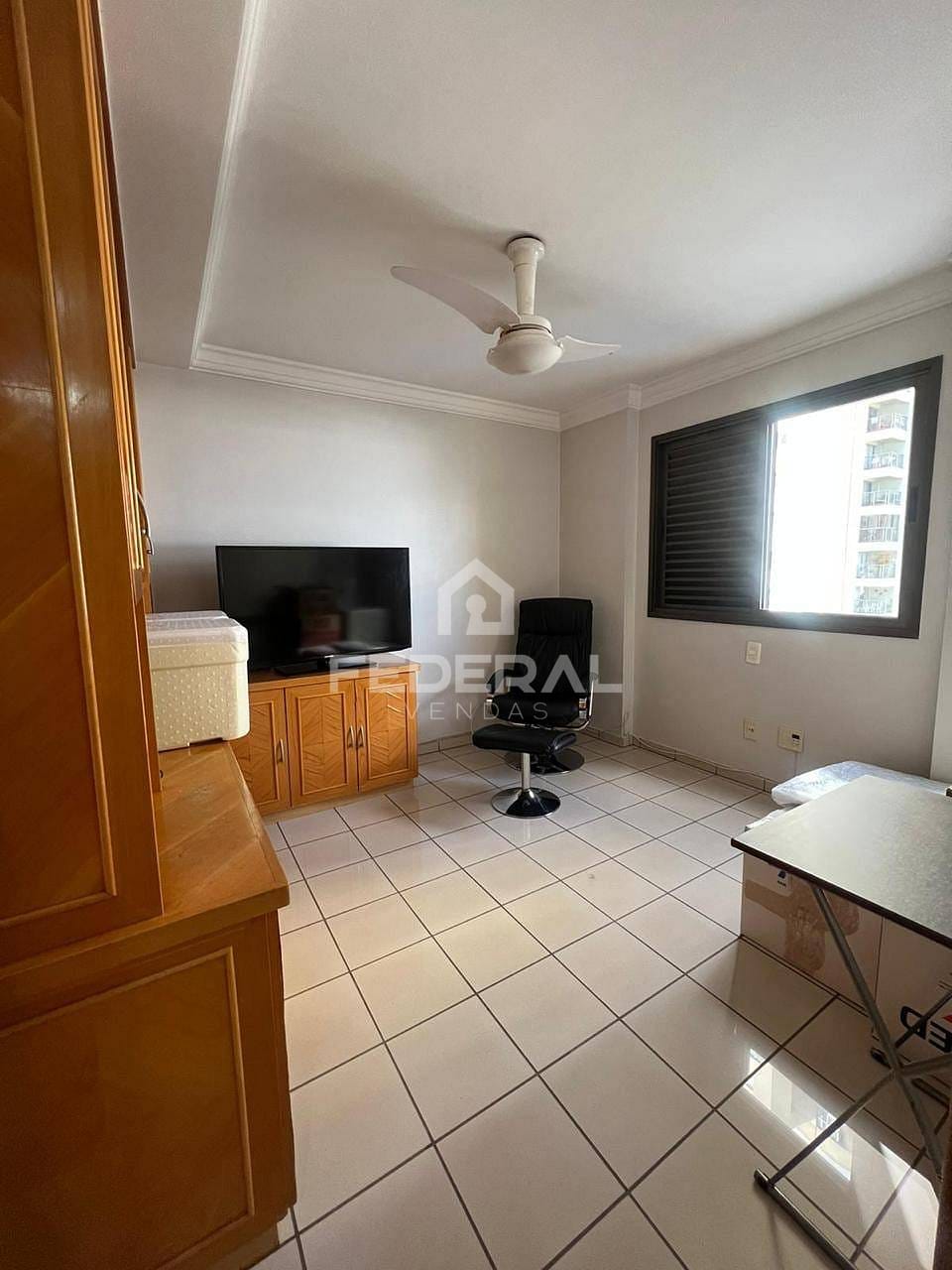 Apartamento à venda com 3 quartos, 134m² - Foto 18