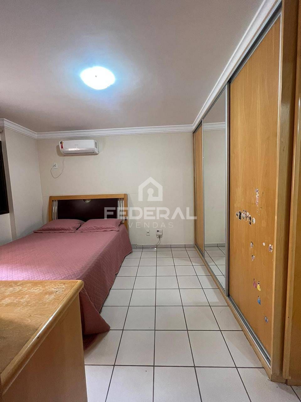 Apartamento à venda com 3 quartos, 134m² - Foto 19