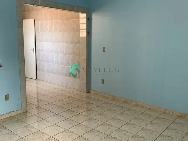 Apartamento 2 quartos e 1 banheiro, para alugar, no bairro Todos os Santos em Rio de Janeiro
