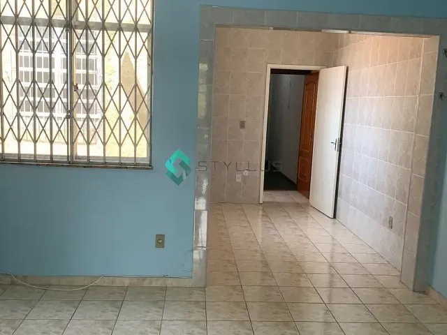 Apartamento 2 quartos e 1 banheiro, para alugar, no bairro Todos os Santos em Rio de Janeiro