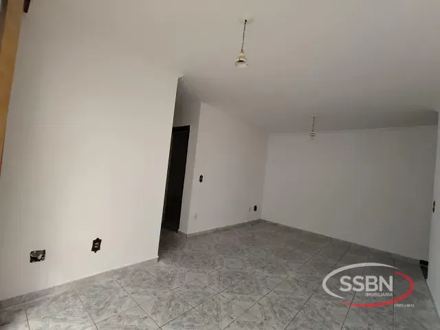 Apartamento 2 quartos e 1 banheiro, para alugar, no bairro Jardim Europa em Nova Odessa