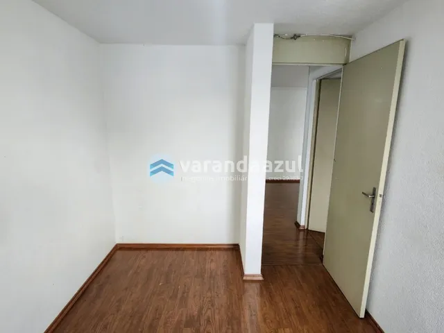 Apartamento 2 quartos e 1 banheiro, para alugar, no bairro Jardim Marica em Mogi das Cruzes