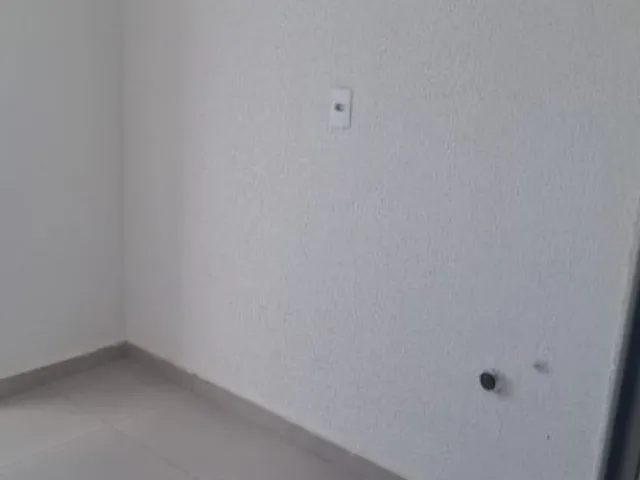 Apartamento 2 quartos e 2 banheiros, à venda, no bairro Vila Pires em Santo André