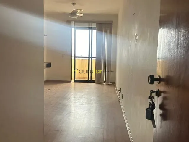 Apartamento 2 quartos e 2 banheiros, à venda, no bairro Vila Santa Tereza em Bauru