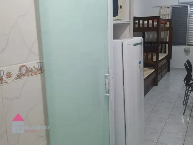 Apartamento 1 quarto e 1 banheiro, à venda, no bairro Balneário Pires em Praia Grande