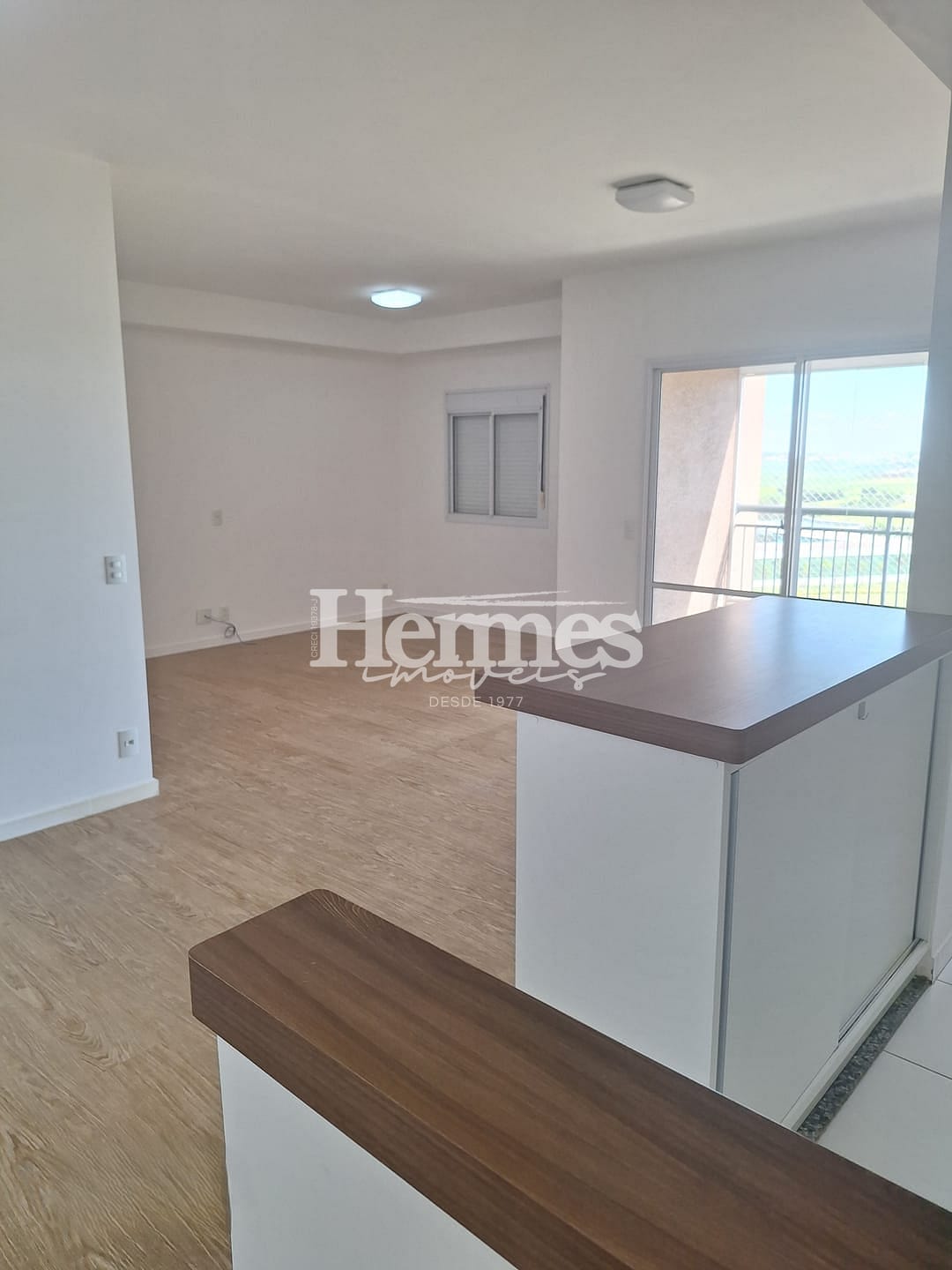 Apartamento à venda com 2 quartos, 86m² - Foto 2