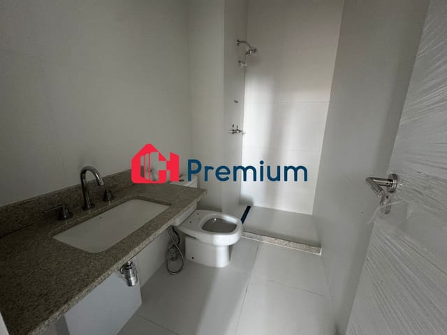 Apartamento 2 quartos e 2 banheiros, à venda, no bairro Barra da Tijuca em Rio de Janeiro